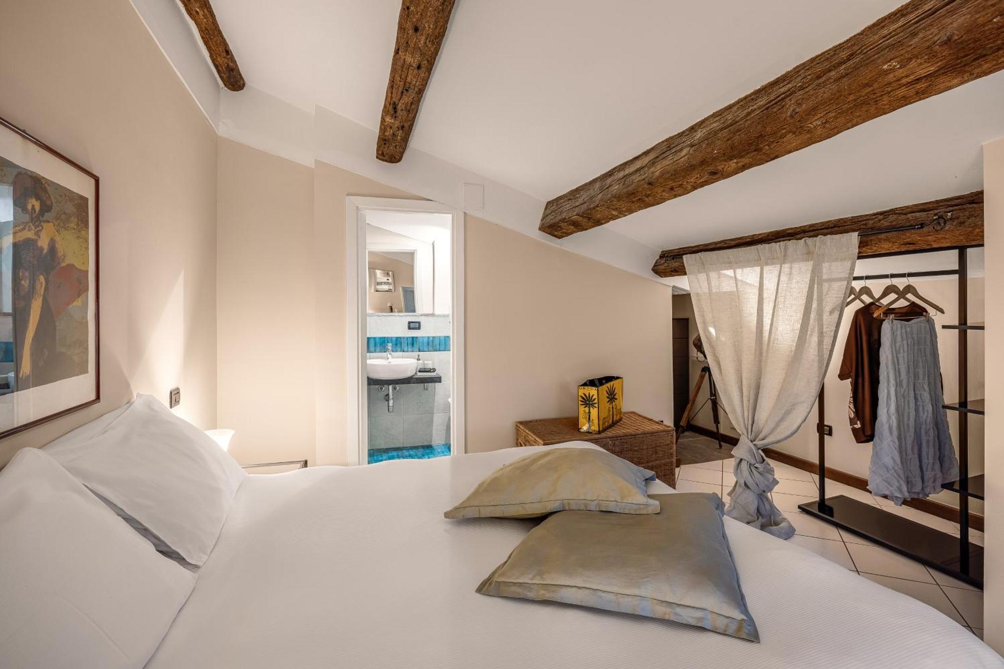 B&B Sant'Agostino ปาแลร์โม ภายนอก รูปภาพ